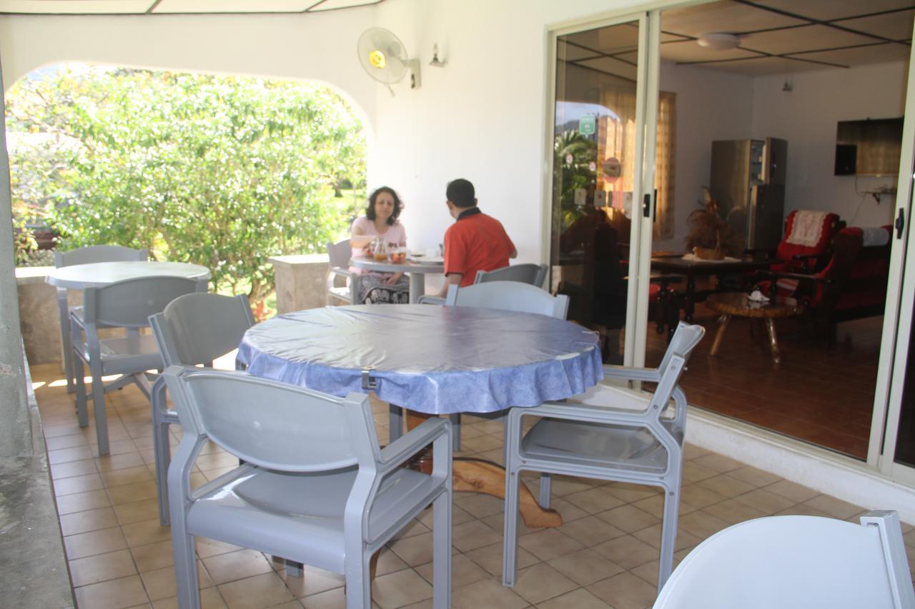 Daniella'S Bungalows Bel Ombre Bagian luar foto