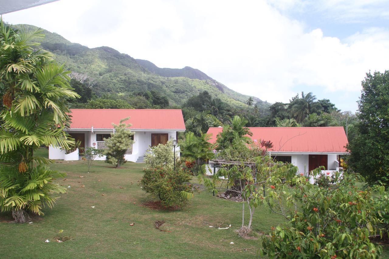 Daniella'S Bungalows Bel Ombre Bagian luar foto