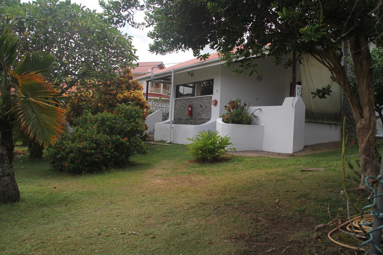 Daniella'S Bungalows Bel Ombre Bagian luar foto