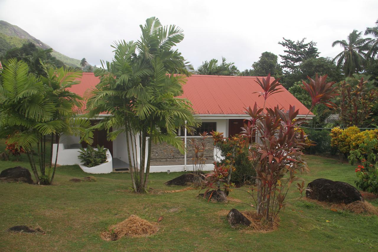 Daniella'S Bungalows Bel Ombre Bagian luar foto