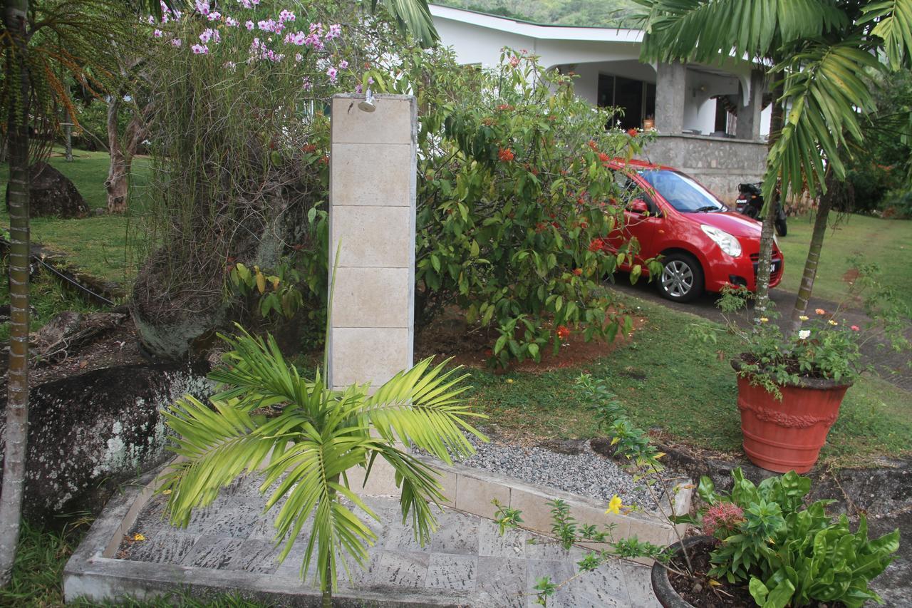 Daniella'S Bungalows Bel Ombre Bagian luar foto