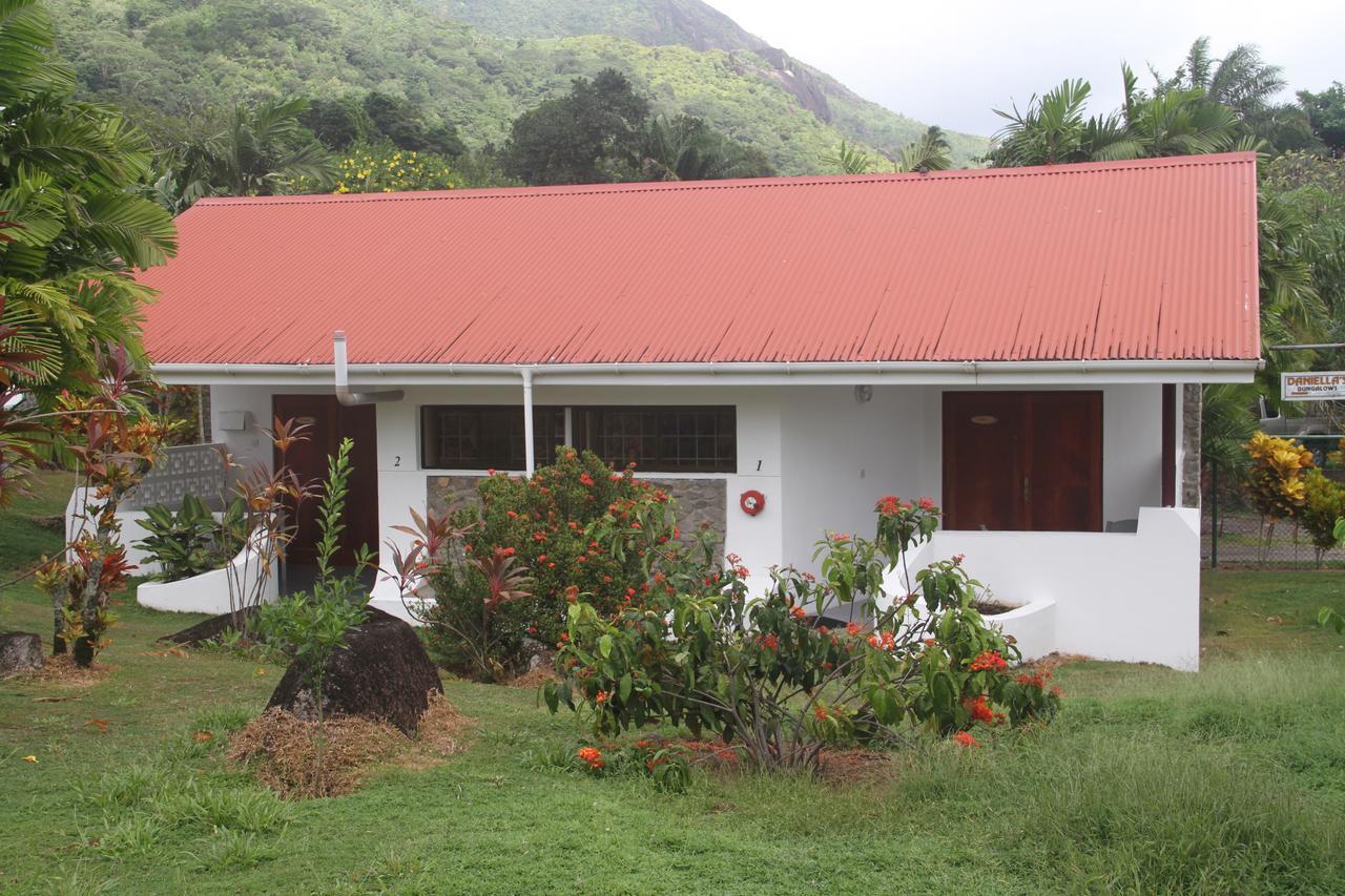 Daniella'S Bungalows Bel Ombre Bagian luar foto