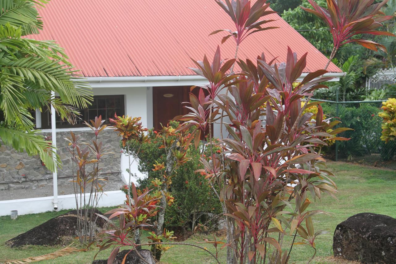 Daniella'S Bungalows Bel Ombre Bagian luar foto