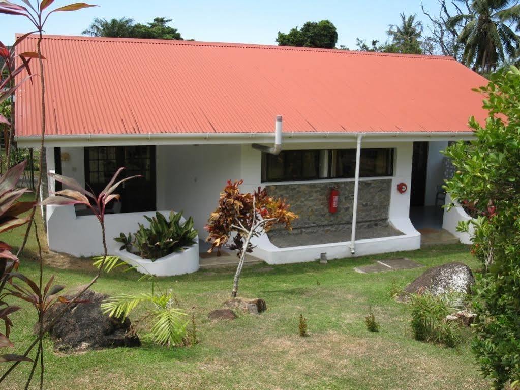 Daniella'S Bungalows Bel Ombre Bagian luar foto