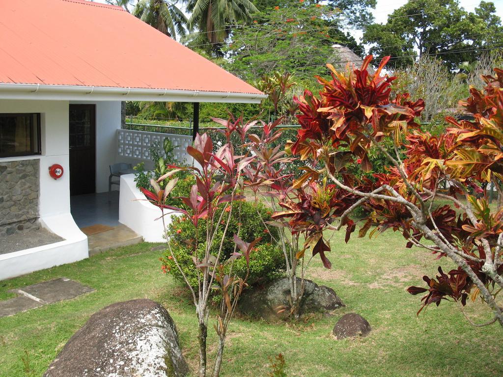 Daniella'S Bungalows Bel Ombre Bagian luar foto