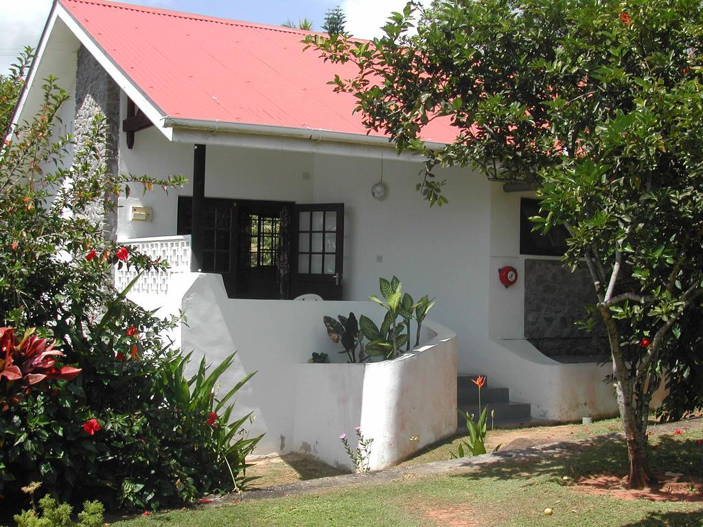 Daniella'S Bungalows Bel Ombre Bagian luar foto